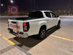 میتسوبیشی L200